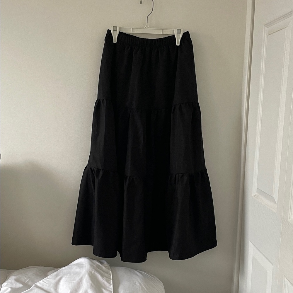 Elegant Black Tiered Skirt